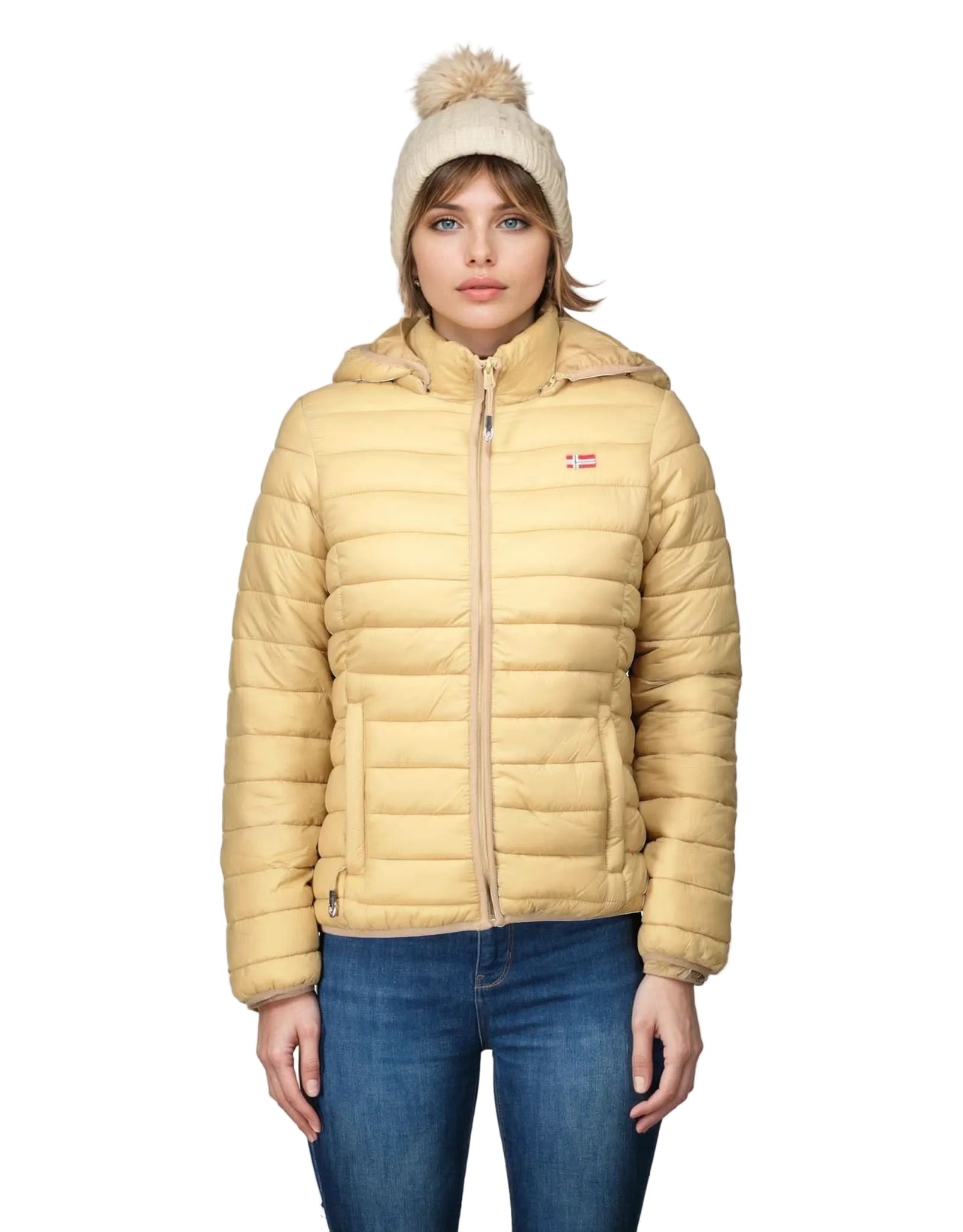 Geographical Norway ATIKA HOOD Femme - Blouson Matelassé avec Poches Beuge - Geographical Norway ATIKA_LADY_HOOD_BEIGE_S_SDB-ATIKA_LADY_HOOD_BORDEAUX_S_SDB-ATIKA_LADY_HOOD_BEIGE_M_SDB-ATIKA_LADY_HOOD_BORDEAUX_M_SDB-ATIKA_LADY_HOOD_BEIGE_L_SDB-ATIKA_LADY_HOOD_BORDEAUX_L_SDB-ATIKA_LADY_HOOD_BEIGE_XL_SDB-ATIKA_LADY_HOOD_BORDEAUX_XL_SDB-ATIKA_LADY_HOOD_BEIGE_XXL_SDB-ATIKA_LADY_HOOD_BORDEAUX_XXL_SDB