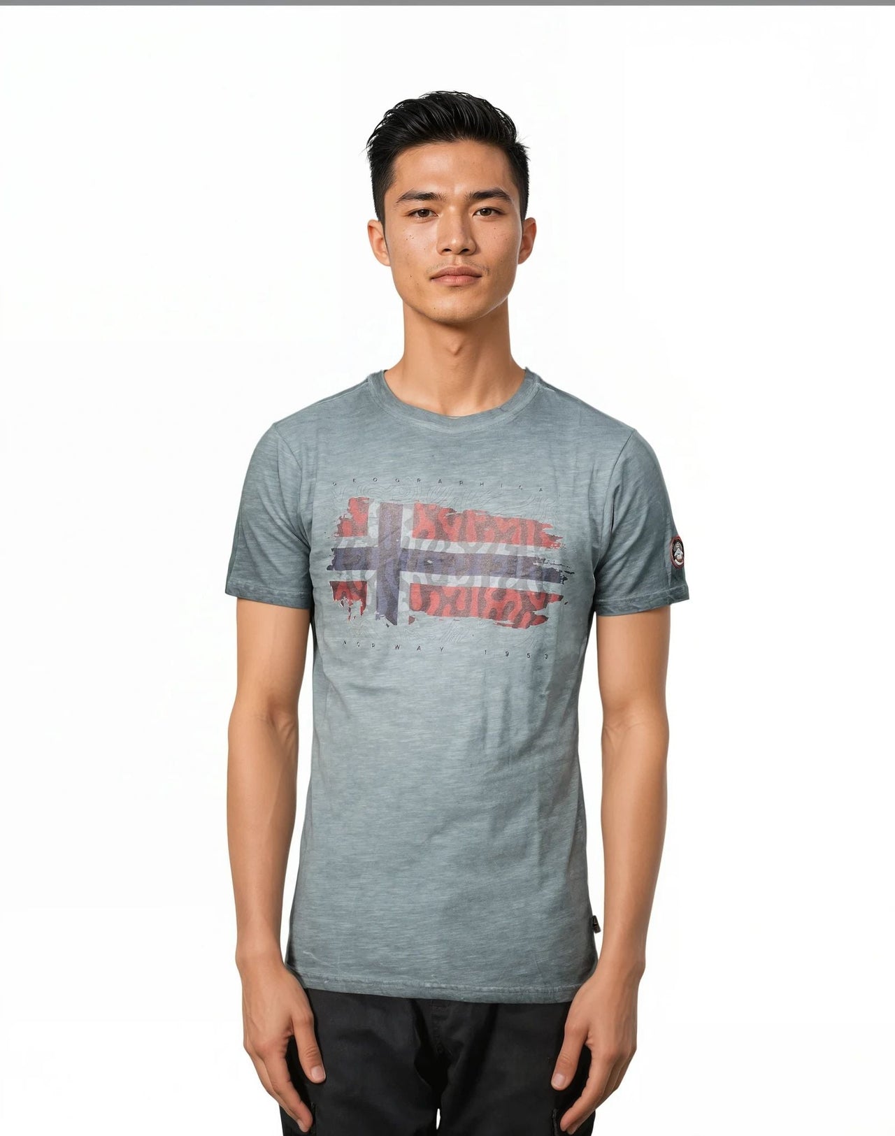 Geographical Norway JOPOGRAPHE - T-Shirt Mann Kurzarm mit Flagge - Geographical Norway JOPOGRAPH_MEN_CORAIL_S_SDB-JOPOGRAPH_MEN_BLANC_S_SDB-JOPOGRAPH_MEN_CORAIL_M_SDB-.JOPOGRAPH_MEN_BLANC_M_SDB-JOPOGRAPH_MEN_CORAIL_L_SDB-JOPOGRAPH_MEN_BLANC_L_SDB-JOPOGRAPH_MEN_CORAIL_XL_SDB-JOPOGRAPH_MEN_BLANC_XL_SDB-JOPOGRAPH_MEN_CORAIL_XXL_SDB-JOPOGRAPH_MEN_BLANC_XXL_SDB