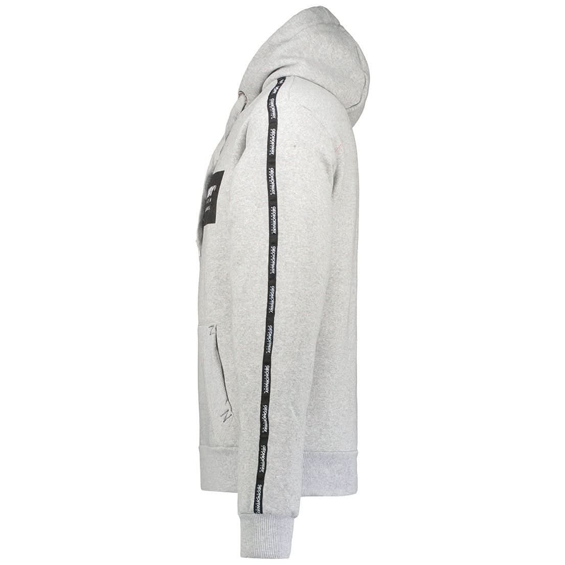 Geographical Norway Gathlete Homme - Sweat à Capuche - Geographical Norway GATHLETE_MEN_MARINE_S_SDB-GATHLETE_MEN_GRIS_CLAIR_S_SDB-GATHLETE_MEN_ROUGE_M_SDB-GATHLETE_MEN_NOIR_S_SDB-GATHLETE_MEN_MARINE_M_SDB-GATHLETE_MEN_ROUGE_L_SDB-GATHLETE_MEN_GRIS_CLAIR_M_SDB-GATHLETE_MEN_NOIR_M_SDB-GATHLETE_MEN_MARINE_L_SDB-GATHLETE_MEN_ROUGE_XL_SDB