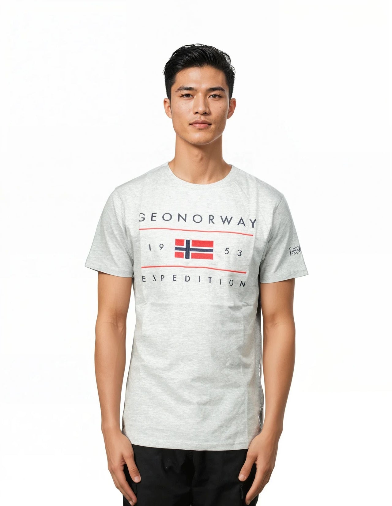 Geographical Norway JEZOLO - T-Shirt Homme Manches Courtes avec Drapeau - Geographical Norway JEZOLO_MEN_GRIS_CLAIR_S_SDB-JEZOLO_MEN_MARINE_S_SDB-JEZOLO_MEN_BLANC_S_SDB-JEZOLO_MEN_GRIS_CLAIR_M_SDB-JEZOLO_MEN_MARINE_M_SDB-JEZOLO_MEN_BLANC_M_SDB-JEZOLO_MEN_GRIS_CLAIR_L_SDB-JEZOLO_MEN_MARINE_L_SDB-JEZOLO_MEN_BLANC_L_SDB-JEZOLO_MEN_GRIS_CLAIR_XL_SDB