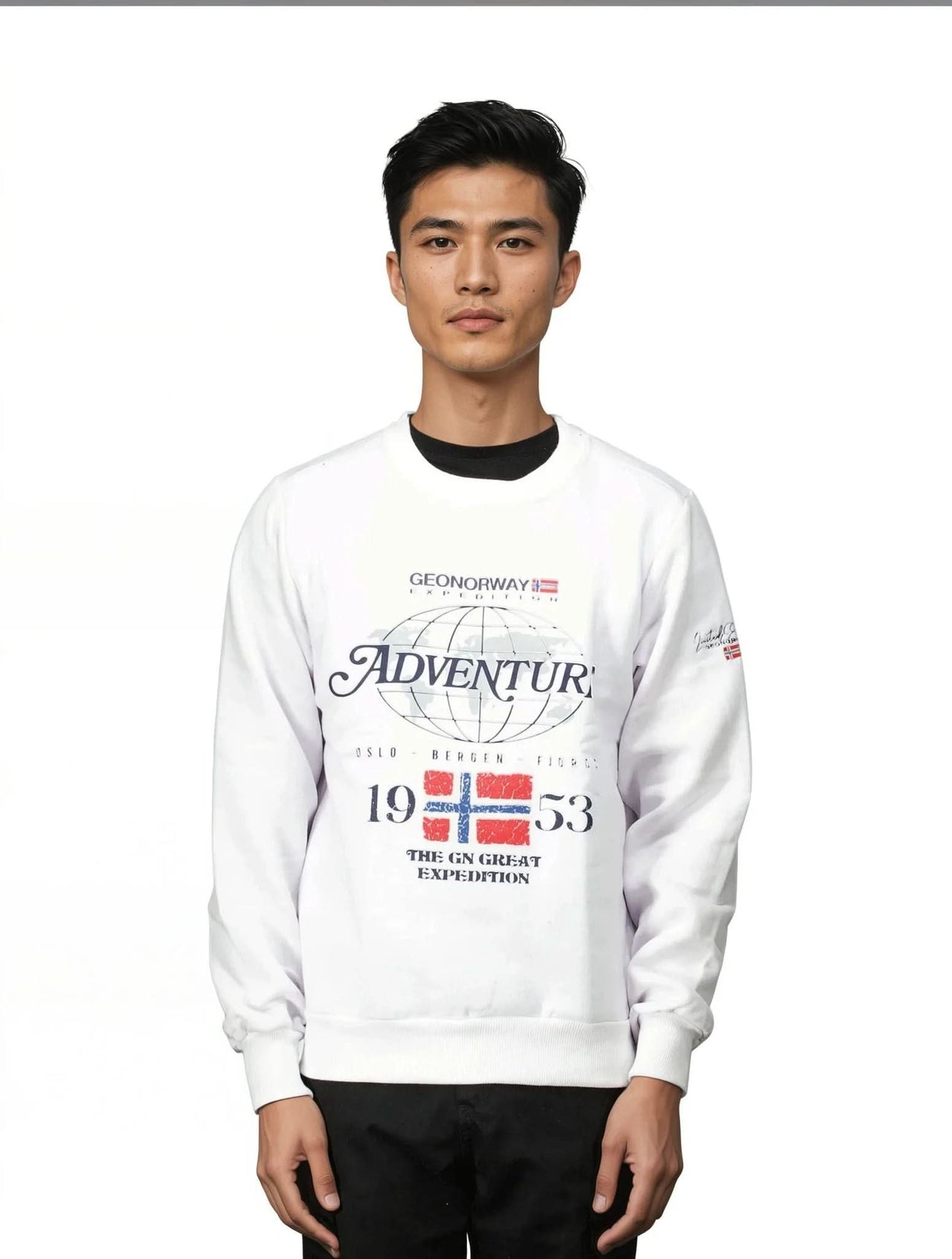 Geographical Norway Golkovitz Homme – Sweat avec Impressions et Drapeau - Geographical Norway GOLKOVITZ_MEN_NOIR_S_SDB-GOLKOVITZ_MEN_BLANC_S_SDB-GOLKOVITZ_MEN_NOIR_M_SDB-GOLKOVITZ_MEN_BLANC_M_SDB-GOLKOVITZ_MEN_NOIR_L_SDB-GOLKOVITZ_MEN_BLANC_L_SDB-GOLKOVITZ_MEN_NOIR_XL_SDB-GOLKOVITZ_MEN_BLANC_XL_SDB-GOLKOVITZ_MEN_NOIR_XXL_SDB-GOLKOVITZ_MEN_BLANC_XXL_SDB
