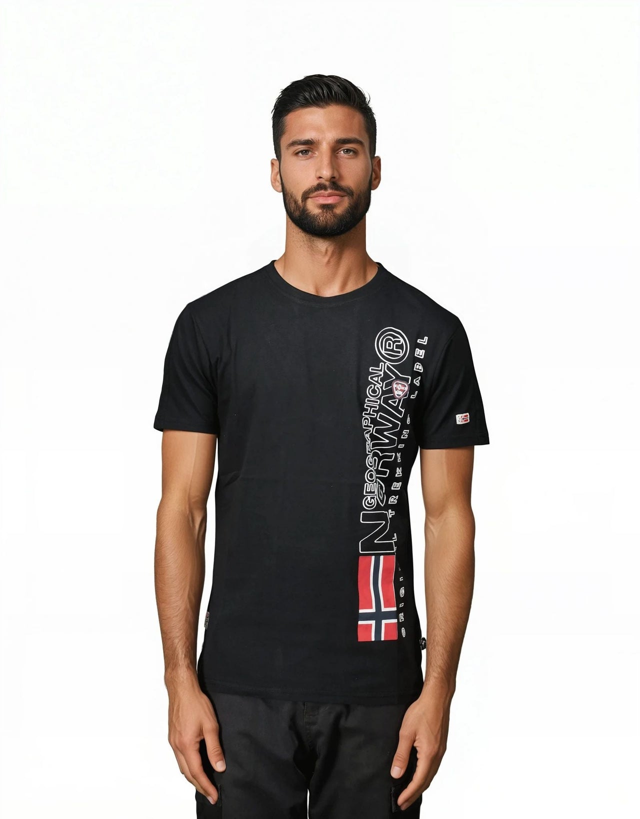 Geographical Norway JOGO - T-Shirt Mann Kurzarm mit Flagge - Geographical Norway JOGO_MEN_CORAIL_S_SDB-JOGO_MEN_CORAIL_M_SDB-JOGO_MEN_CORAIL_L_SDB-.JOGO_MEN_CORAIL_XL_SDB-JOGO_MEN_CORAIL_XXL_SDB-JOGO_MEN_CORAIL_3XL_SDB-JOGO_MEN_KAKI_S_SDB-JOGO_MEN_KAKI_M_SDB-JOGO_MEN_KAKI_L_SDB-JOGO_MEN_KAKI_XL_SDB