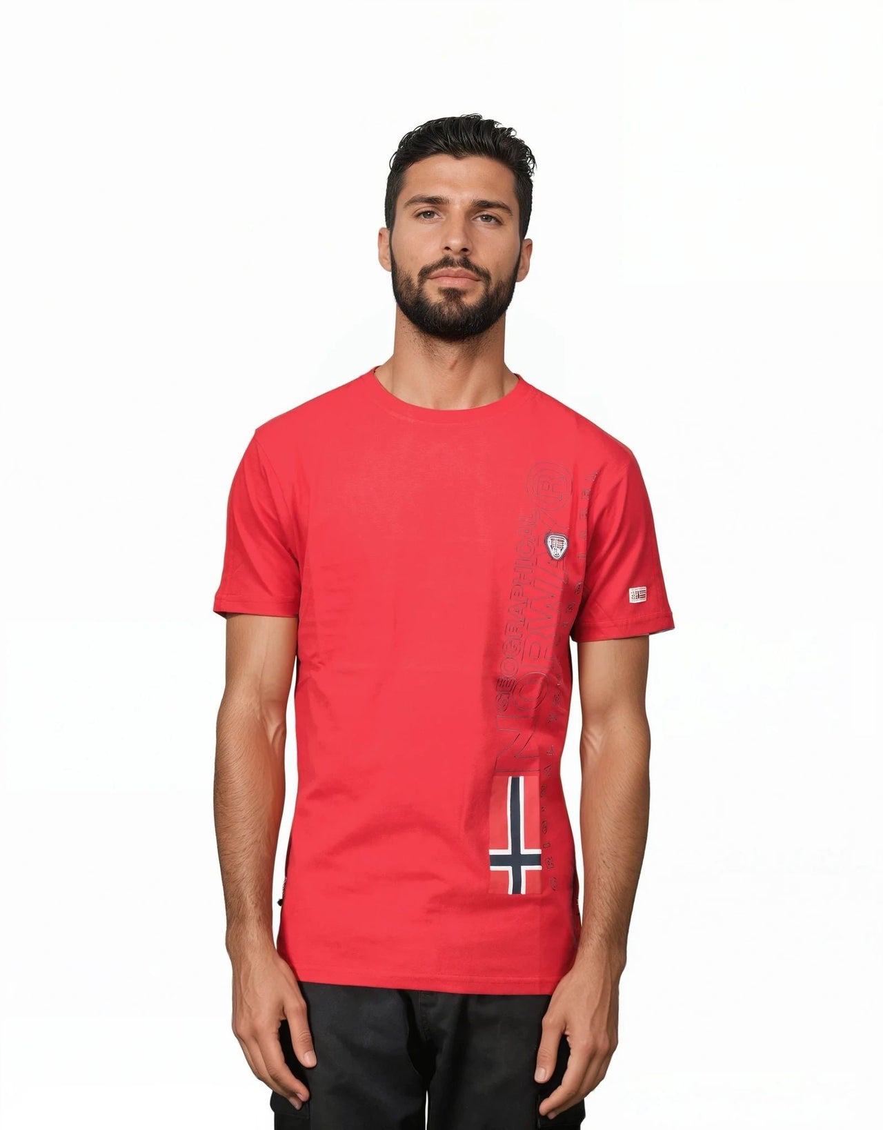 Geographical Norway JOGO - T-Shirt Mann Kurzarm mit Flagge - Geographical Norway JOGO_MEN_CORAIL_S_SDB-JOGO_MEN_CORAIL_M_SDB-JOGO_MEN_CORAIL_L_SDB-.JOGO_MEN_CORAIL_XL_SDB-JOGO_MEN_CORAIL_XXL_SDB-JOGO_MEN_CORAIL_3XL_SDB-JOGO_MEN_KAKI_S_SDB-JOGO_MEN_KAKI_M_SDB-JOGO_MEN_KAKI_L_SDB-JOGO_MEN_KAKI_XL_SDB