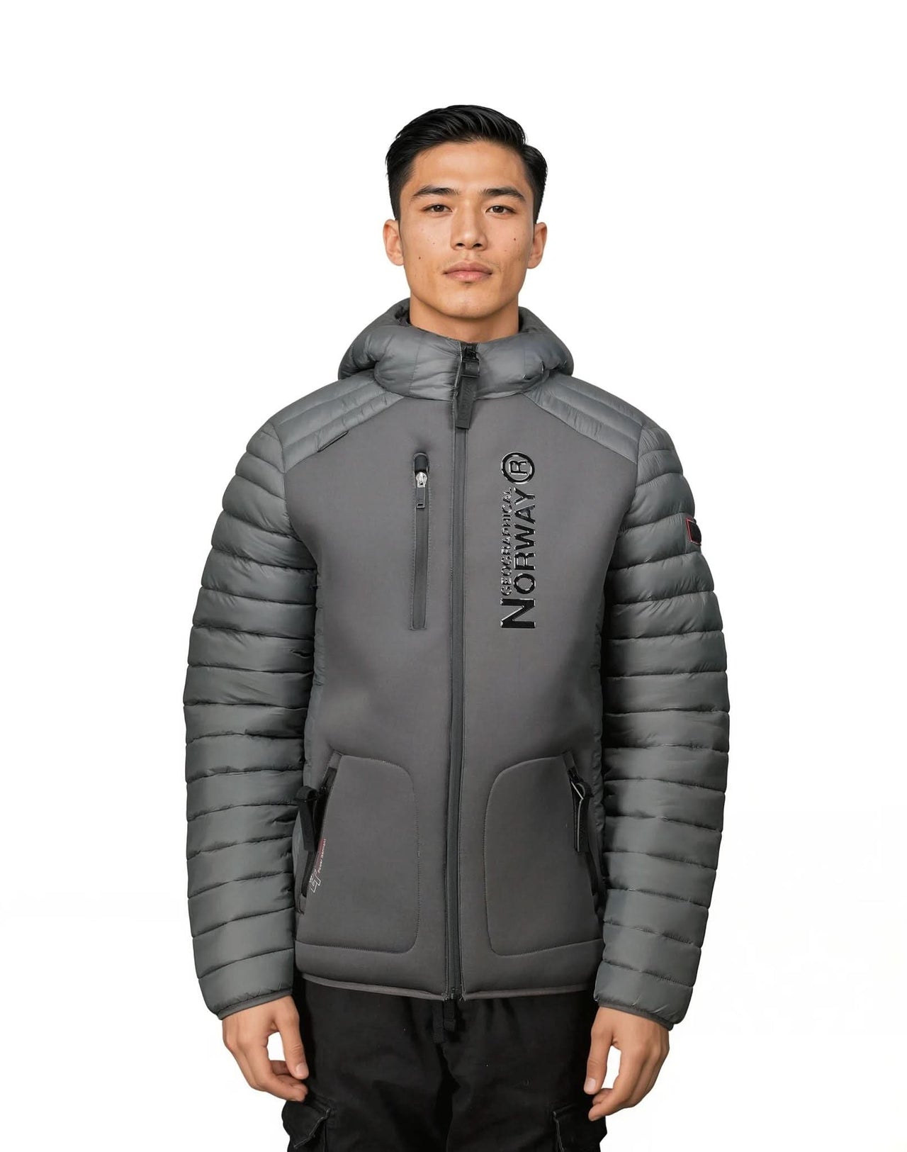 Geographical Norway Briwood Homme - Blouson Bi-Matière avec Capuche - Geographical Norway BRIWOOD_MEN_NOIR_S_SDB-BRIWOOD_MEN_NOIR_M_SDB-BRIWOOD_MEN_NOIR_L_SDB-BRIWOOD_MEN_NOIR_XL_SDB-BRIWOOD_MEN_NOIR_XXL_SDB-BRIWOOD_MEN_NOIR_3XL_SDB-BRIWOOD_MEN_GRIS_FONCE_S_SDB-BRIWOOD_MEN_GRIS_FONCE_M_SDB-BRIWOOD_MEN_GRIS_FONCE_L_SDB-BRIWOOD_MEN_GRIS_FONCE_XL_SDB