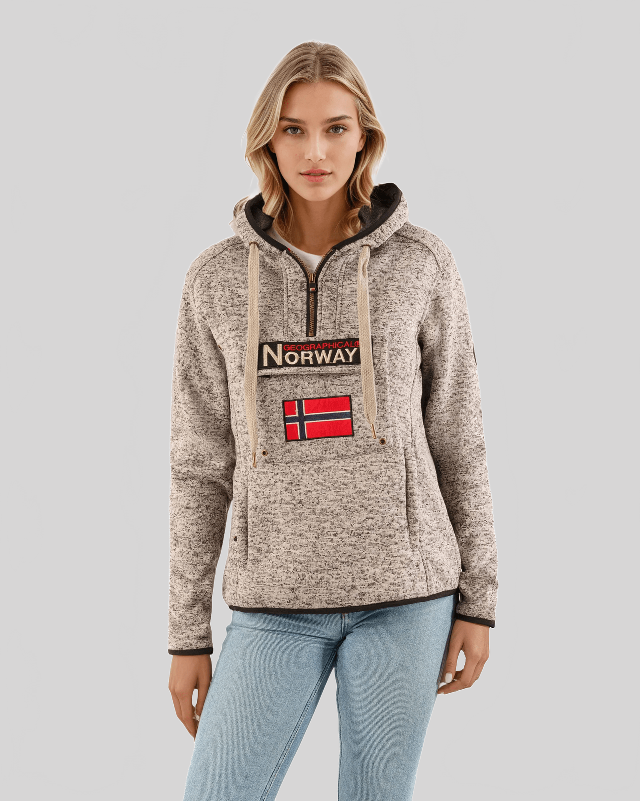 Geographical Norway Upclassica Damen - Kapuzenpullover mit Reißverschlusskragen - Geographical Norway UPCLASSICA_LADY_BLANC_S_SDB-UPCLASSICA_LADY_GRIS_CLAIR_S_S_DB-UPCLASSICA_LADY_CORAIL_S_SDB-UPCLASSICA_LADY_MARINE_S_SDB-UPCLASSICA_LADY_ROSE_FLASH_S_S_SDB-UPCLASSICA_LADY_SCHWARZ_S_S_SDB-UPCLASSICA_LADY_BLANC_M_SDB-UPCLASSICA_LADY_GRAIS_CLAIR_M_SDB-UPCLASSICA_LADY_CORAIL_M_SDB-UPCLASSICA_LADY_MARINE_M_SDB