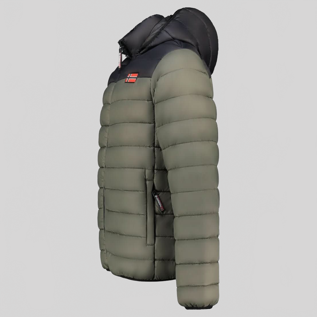Geographical Norway AMIGOCLERC HOOD Homme - Blouson Matelassé avec Contraste - Geographical Norway AMIGOCLERC_MEN_HOOD_CAMEL_S_SDB-AMIGOCLERC_MEN_HOOD_CAMEL_M_SDB-AMIGOCLERC_MEN_HOOD_CAMEL_L_SDB-AMIGOCLERC_MEN_HOOD_CAMEL_XL_SDB-AMIGOCLERC_MEN_HOOD_CAMEL_XXL_SDB-AMIGOCLERC_MEN_HOOD_CAMEL_3XL_SDB-AMIGOCLERC_MEN_HOOD_JEAN_S_SDB-AMIGOCLERC_MEN_HOOD_JEAN_M_SDB-AMIGOCLERC_MEN_HOOD_JEAN_L_SDB-AMIGOCLERC_MEN_HOOD_JEAN_XL_SDB