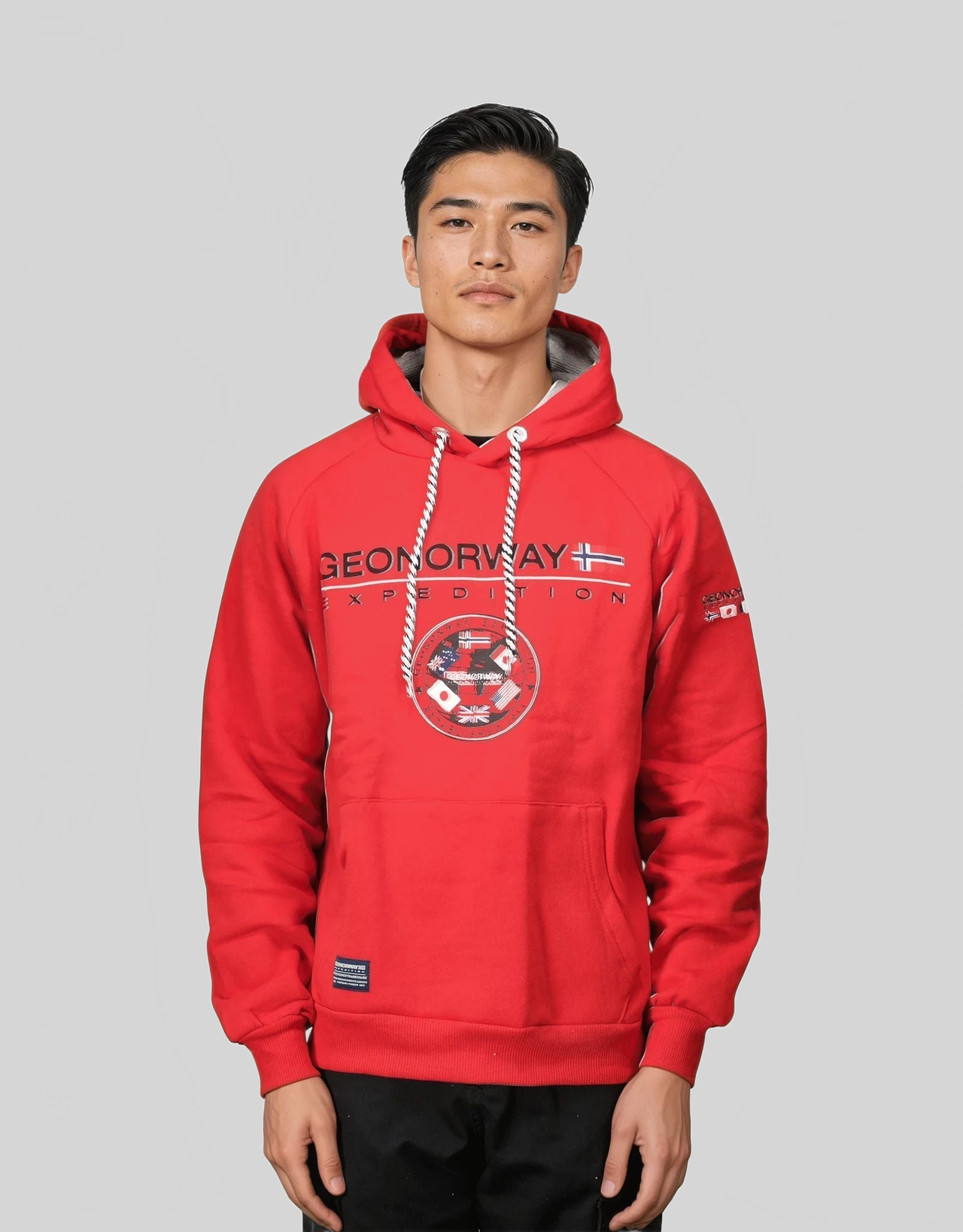Geographical Norway GVICK Homme - Kapuzenpullover mit Aufdrucken und Flagge - Geographical Norway GVICK_MEN_NOIR_S_SDB-GVICK_MEN_NOIR_MSDB-GVICK_MEN_NOIR_L_SDB-.GVICK_MEN_SCHWARZ_XL_SDB-GVICK_MEN_SCHWARZ_XXL_SDB-GVICK_MEN_SCHWARZ_3XL_SDB-GVICK_MEN_GRIS_FONCE_S_SDB-GVICK_MEN_GRIS_FONCE_M_SDB-GVICK_MEN_GRIS_FONCE_SDB-GVICK_MEN_GRIS_FONCE_XL_SDB