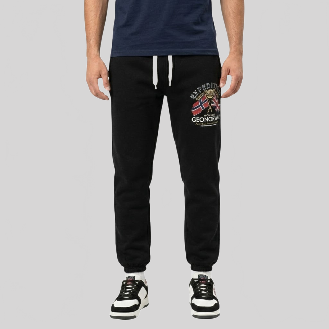Geographical Norway Mike Homme - Bequeme Jogginghose - Geographical Norway MIKE_MEN_MARINE_L_EO_SDB-MIKE_MEN_NOIR_L_EO_SDB-MIKE_MEN_CLAIR_GRAIS_S_EO_SDB-MIKE_MARINE_M_EO_SDB-MIKE_MEN_SCHWARZ_XL_EO_SDB-MIKE_MEN_HELLGRAU_M_EO_SDB-MIKE_MEN_MARINE_S_EO_SDB-MIKE_MEN_SCHWARZ_M_EO_SDB-MIKE_MEN_GRAU_HELLGRAU_L_EO_SDB-MIKE_MEN_MARINE_XL_EO_SDB