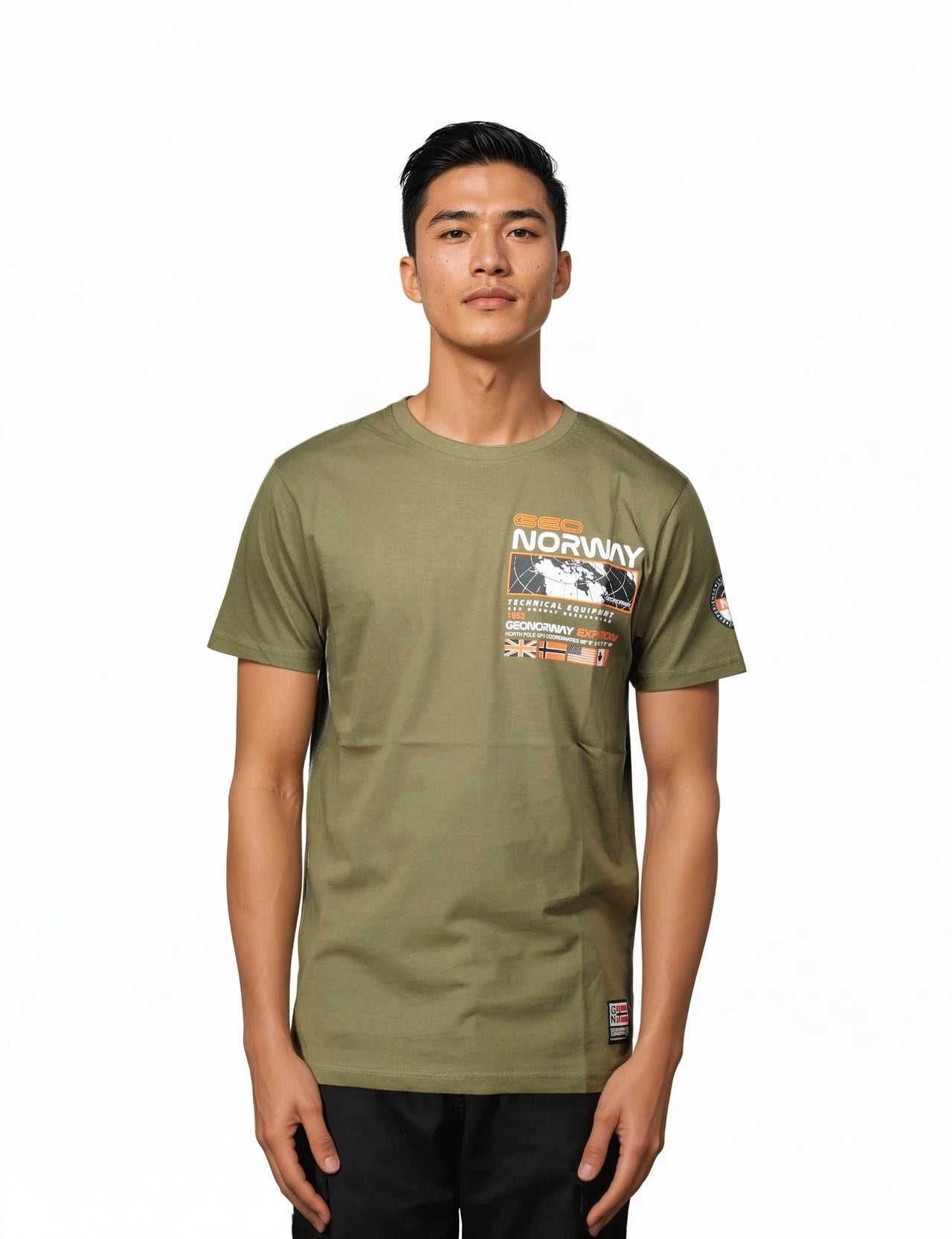 Geographical Norway JHOLME - Herren T-Shirt Kurzarm mit Flagge - Geographical Norway JHOLME_MEN_BLEU_CIEL_S_SDB-JHOLME_MEN_BLANC_S_SDB-JHOLME_MEN_BLEU_CIEL_M_SDB-.JHOLME_MEN_BLANC_M_SDB-JHOLME_MEN_BLEU_CIEL_L_SDB-JHOLME_MEN_BLANC_L_SDB-JHOLME_MEN_BLEU_CIEL_XL_SDB-JHOLME_MEN_BLANC_XL_SDB-JHOLME_MEN_BLEU_CIEL_XXL_SDB-JHOLME_MEN_BLANC_XXL_SDB