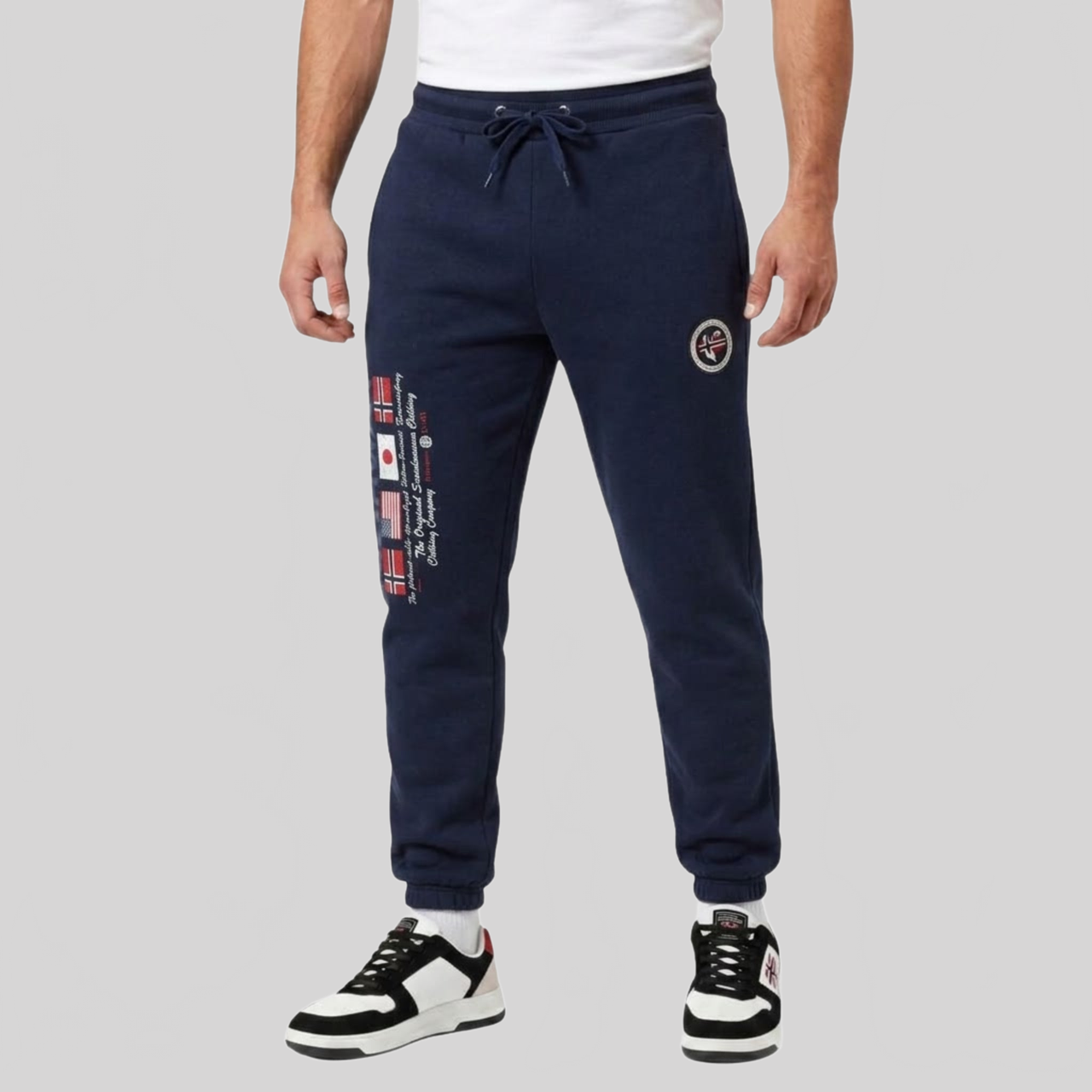 Geographical Norway Maturo Homme - Jogginganzug - Geographical Norway MATURO_MEN_GRIS_CLAIR_S_SDB-MATURO_MEN_BLANC_S_SDB-MATURO_MEN_GRIS_CLAIR_M_SDB-MATURO_MEN_BLANC_M_SDB-MATURO_MEN_HELLGRAU_L_SDB-MATURO_MEN_WEISS_L_SDB-MATURO_MEN_HELLGRAU_XL_SDB-MATURO_MEN_WEISS_XL_SDB-MATURO_MEN_HELLGRAU_XXL_SDB-MATURO_MEN_WEISS_XXL_SDB