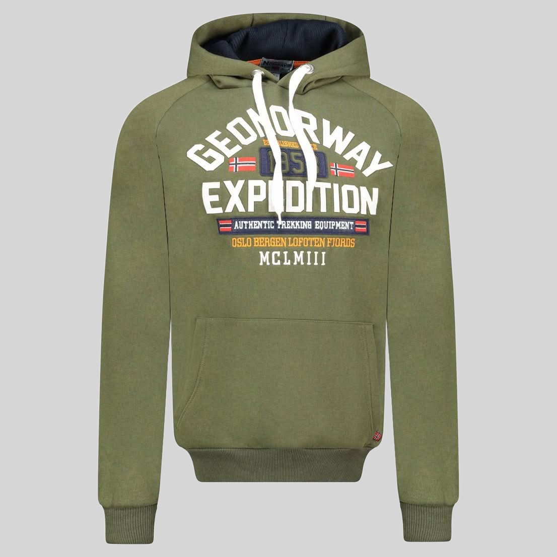 Geographical Norway GERMANITO - Felpa con cappuccio da uomo con stampa e bandiera - Geographical Norway GERMANITO_MEN_NOIR_S_SDB-GERMANITO_MEN_NOIR_M_SDB-GERMANITO_MEN_MARINE_M_SDB-GERMANITO_MEN_MARINE_S_SDB-GERMANITO_MEN_ROUGE_SDB-GERMANITO_MEN_KAKI_M_SDB-GERMANITO_MEN_KAKI_SDB-GERMANITO_MEN_ROUGE_M_SDB-GERMANITO_MEN_GRIS_CLAIR_M_SDB-GERMANITO_MEN_GRIS_CLAIR_S_SDB