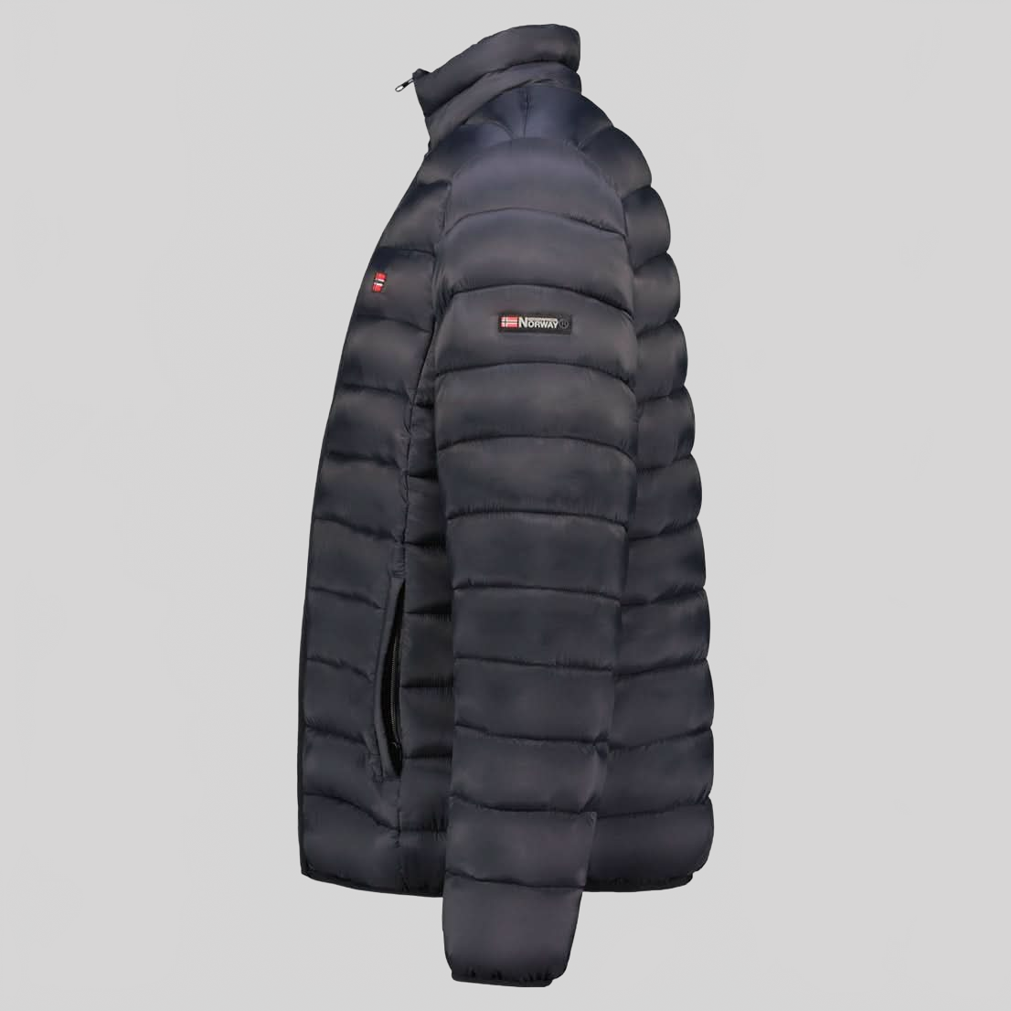 Geographical Norway Amigolor Basic Homme - Blouson Matelassé - Geographical Norway AMIGOLOR_BASIC_MEN_NOIR_S_SDB-AMIGOLOR_BASIC_MEN_NOIR_M_SDB-AMIGOLOR_BASIC_MEN_NOIR_L_SDB-AMIGOLOR_BASIC_MEN_NOIR_XL_SDB-AMIGOLOR_BASIC_MEN_NOIR_XXL_SDB-AMIGOLOR_BASIC_MEN_NOIR_3XL_SDB-AMIGOLOR_BASIC_MEN_KAKI_S_SDB-AMIGOLOR_BASIC_MEN_KAKI_M_SDB-AMIGOLOR_BASIC_MEN_KAKI_L_SDB-AMIGOLOR_BASIC_MEN_KAKI_XL_SDB