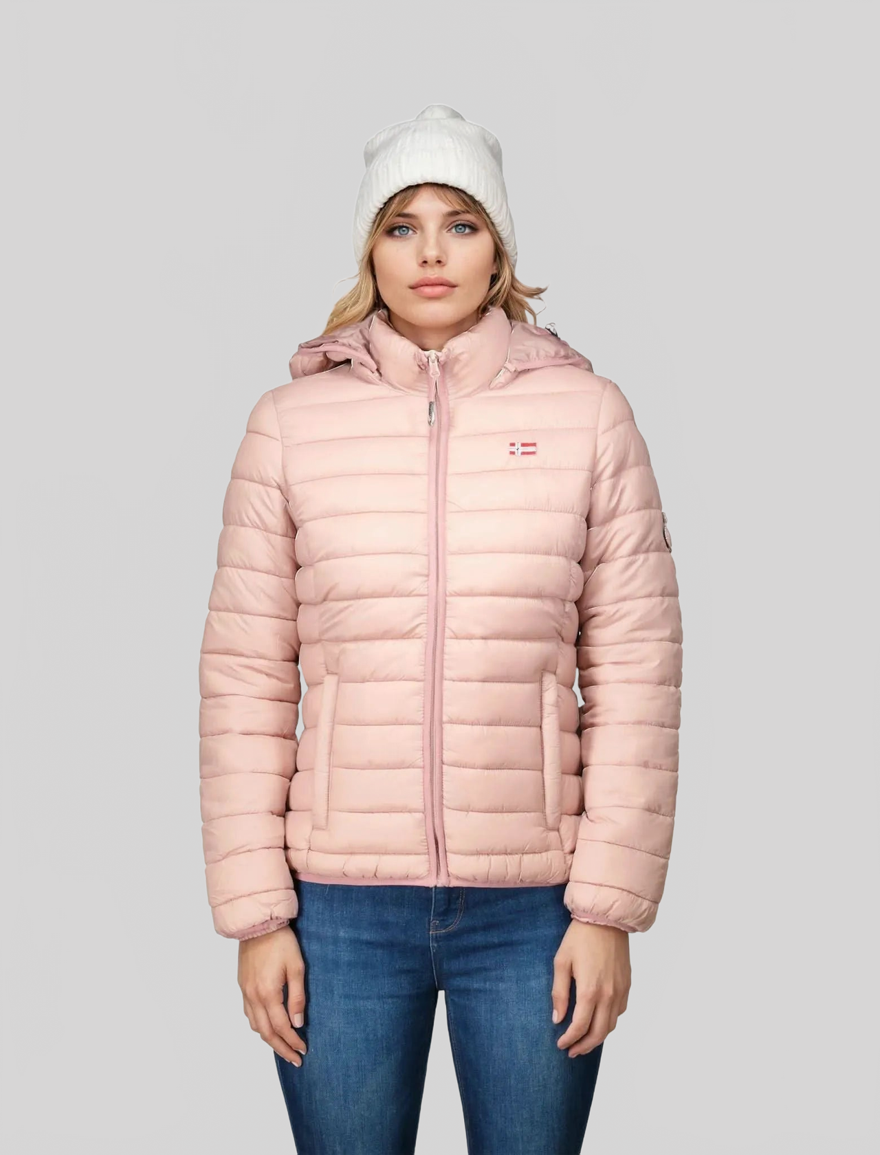 Geographical Norway Geographical Norway ATIKA HOOD Mujer - Chaqueta acolchada con bolsillos Beuge - Geographical Norway ATIKA_LADY_HOOD_BEIGE_S_SDB-ATIKA_LADY_HOOD_BORDEAUX_SDB-ATIKA_LADY_HOOD_BEIGE_M_SDB-ATIKA_LADY_HOOD_BORDEAUX_M_SDB-ATIKA_LADY_HOOD_BEIGE_L_SDB-ATIKA_LADY_HOOD_BORDEAUX_L_SDB-ATIKA_LADY_HOOD_BEIGE_XL_SDB-ATIKA_LADY_HOOD_BORDEAUX_XL_SDB-ATIKA_LADY_HOOD_BEIGE_XXL_SDB-ATIKA_LADY_HOOD_BORDEAUX_XXL_SDB