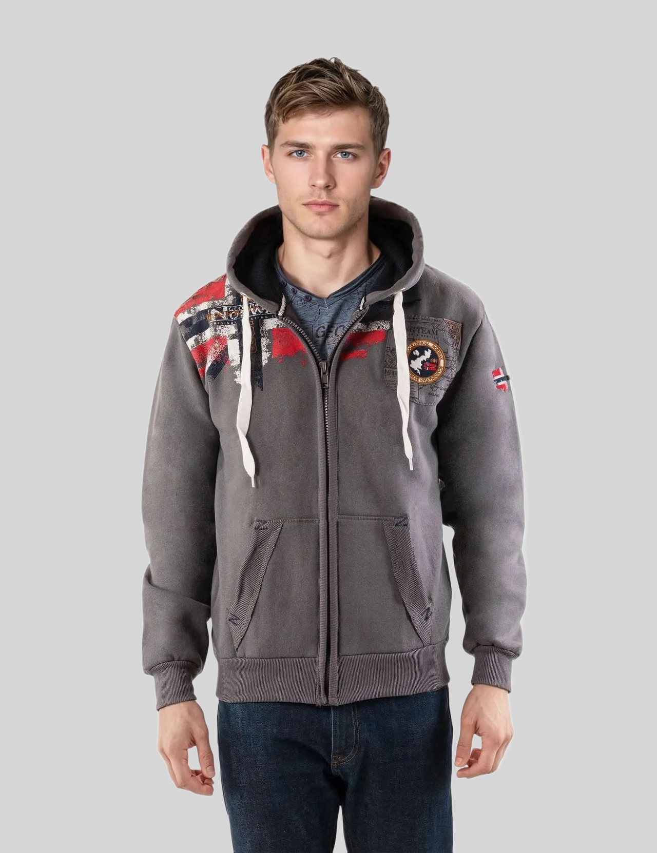 Geographical Norway Fespote Homme - Sweat à capuche - Geographical Norway FESPOTE_MEN_GRIS_CLAIR_S_SDB-FESPOTE_MEN_GRIS_CLAIR_M_SDB-FESPOTE_MEN_GRIS_CLAIR_L_SDB-FESPOTE_MEN_GRIS_CLAIR_XL_SDB-FESPOTE_MEN_GRIS_CLAIR_XXL_SDB-FESPOTE_MEN_GRIS_CLAIR_3XL_SDB-FESPOTE_MEN_GRIS_FONCE_S_SDB-FESPOTE_MEN_GRIS_FONCE_M_SDB-FESPOTE_MEN_GRIS_FONCE_L_SDB-FESPOTE_MEN_GRIS_FONCE_XL_SDB
