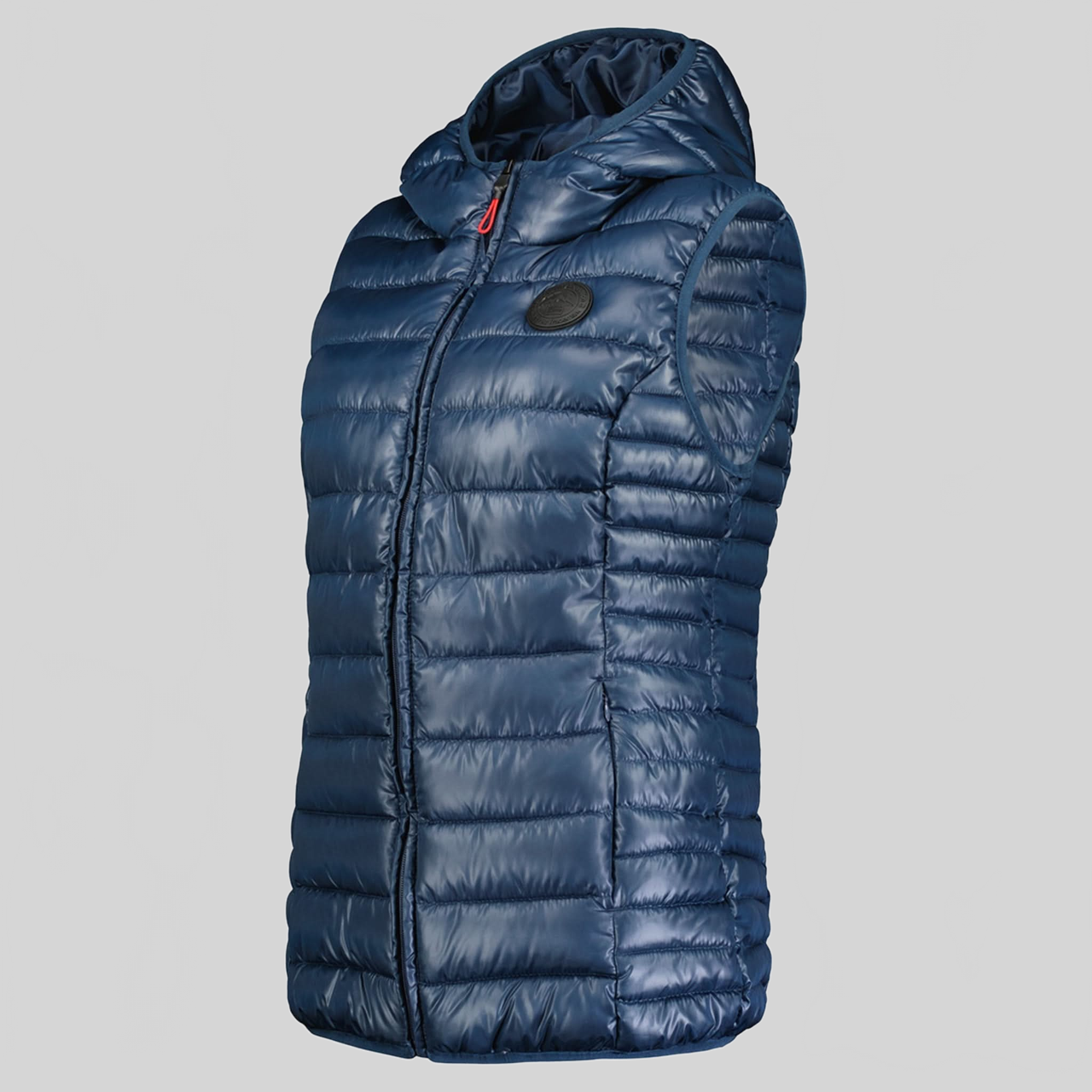 Geographical Norway Annecy Vest Hood Femme - Doudoune légère sans manches à capuche - Geographical Norway ANNECY_VEST_HOOD_LADY_MARINE_S_SDB-ANNECY_VEST_HOOD_LADY_MARINE_M_SDB-ANNECY_VEST_HOOD_LADY_MARINE_L_SDB-ANNECY_VEST_HOOD_LADY_MARINE_XL_SDB-ANNECY_VEST_HOOD_LADY_MARINE_XXL_SDB-ANNECY_VEST_HOOD_LADY_NOIR_S_SDB-ANNECY_VEST_HOOD_LADY_NOIR_M_SDB-ANNECY_VEST_HOOD_LADY_NOIR_L_SDB-ANNECY_VEST_HOOD_LADY_NOIR_XL_SDB-ANNECY_VEST_HOOD_LADY_NOIR_XXL_SDB