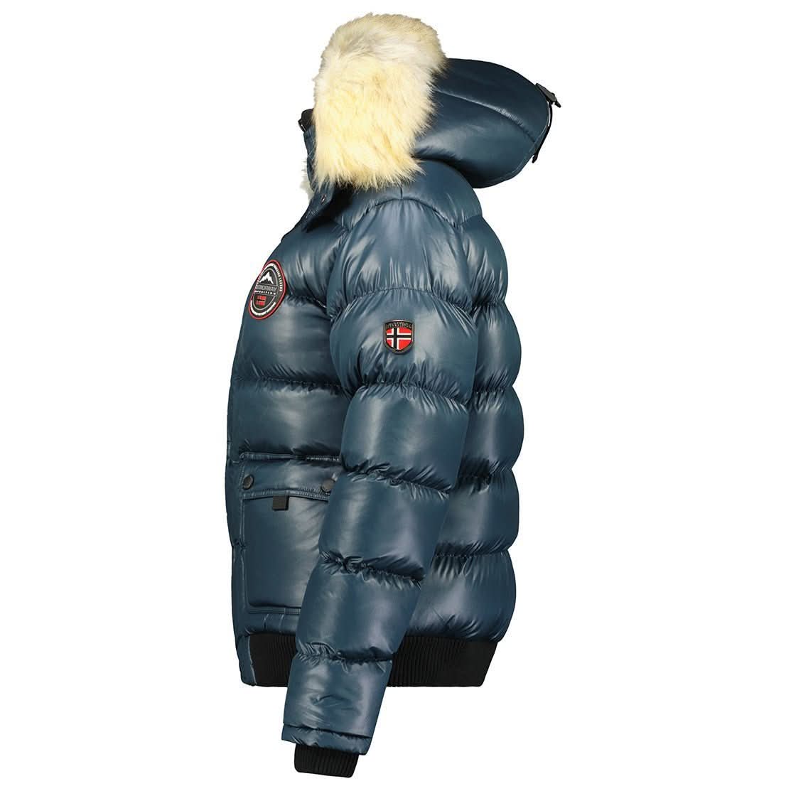 Geographical Norway Bugs Femme - Doudoune avec Poches Plate, Poche Zippée et Capuche Amovible - Geographical Norway BUGS_LADY_MARINE_S_SDB-BUGS_LADY_ROUGE_S_SDB-BUGS_LADY_NOIR_S_SDB-BUGS_LADY_MARINE_M_SDB-BUGS_LADY_ROUGE_M_SDB-BUGS_LADY_NOIR_M_SDB-BUGS_LADY_MARINE_L_SDB-BUGS_LADY_ROUGE_L_SDB-BUGS_LADY_NOIR_L_SDB-BUGS_LADY_MARINE_XL_SDB