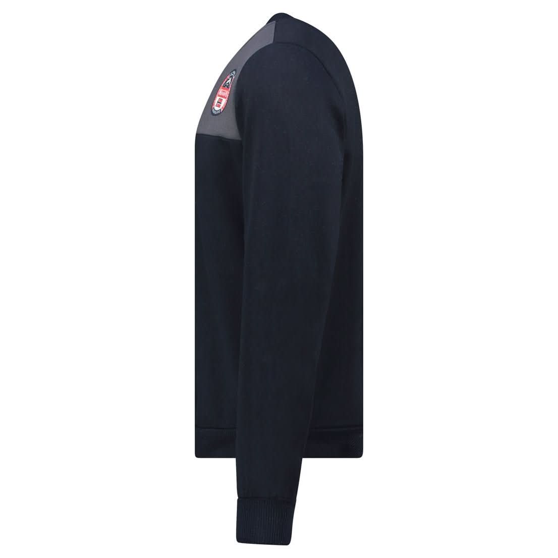 Geographical Norway G-ROUND Herren - Kopfbedeckter Sweatshirt mit Aufdruck und Flagge - Geographical Norway G-ROUND_MEN_MARINE_S_SDB-G-ROUND_MEN_BLANC_S_SDB-G-ROUND_MEN_MARINE_M_SDB-.G-ROUND_MEN_BLANC_M_SDB-G-ROUND_MEN_MARINE_L_SDB-G-ROUND_MEN_BLANC_L_SDB-G-ROUND_MEN_MARINE_XL_SDB-G-ROUND_MEN_BLANC_XL_SDB-G-ROUND_MEN_MARINE_XXL_SDB-G-ROUND_MEN_BLANC_XXL_SDB