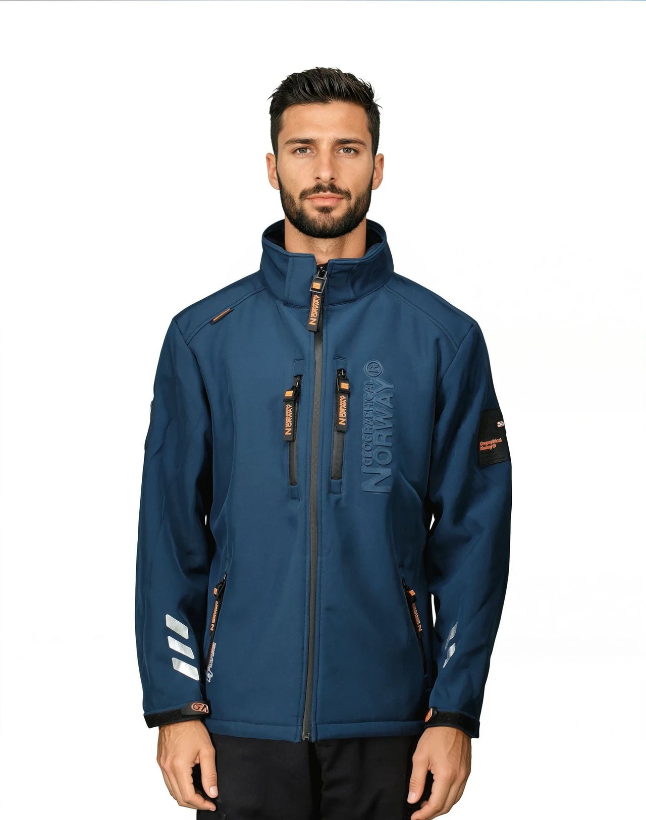 Geographical Norway Richywood Homme - Softshell with Hood and Zip Pockets - Geographical Norway RICHYWOOD_MEN_NOIR_SDB-RICHYWOOD_MEN_NOIR_M_SDB-RICHYWOOD_MEN_NOIR_L_SDB-RICHYWOOD_MEN_NOIR_XL_SDB-RICHYWOOD_MEN_NOIR_XXL_SDB-RICHYWOOD_MEN_NOIR_3XL_SDB-RICHYWOOD_MEN_GRIS_FONCE_SDB-RICHYWOOD_MEN_GRIS_FONCE_M_SDB-RICHYWOOD_MEN_GRIS_FONCE_L_SDB-RICHYWOOD_MEN_GRIS_FONCE_XL_SDB